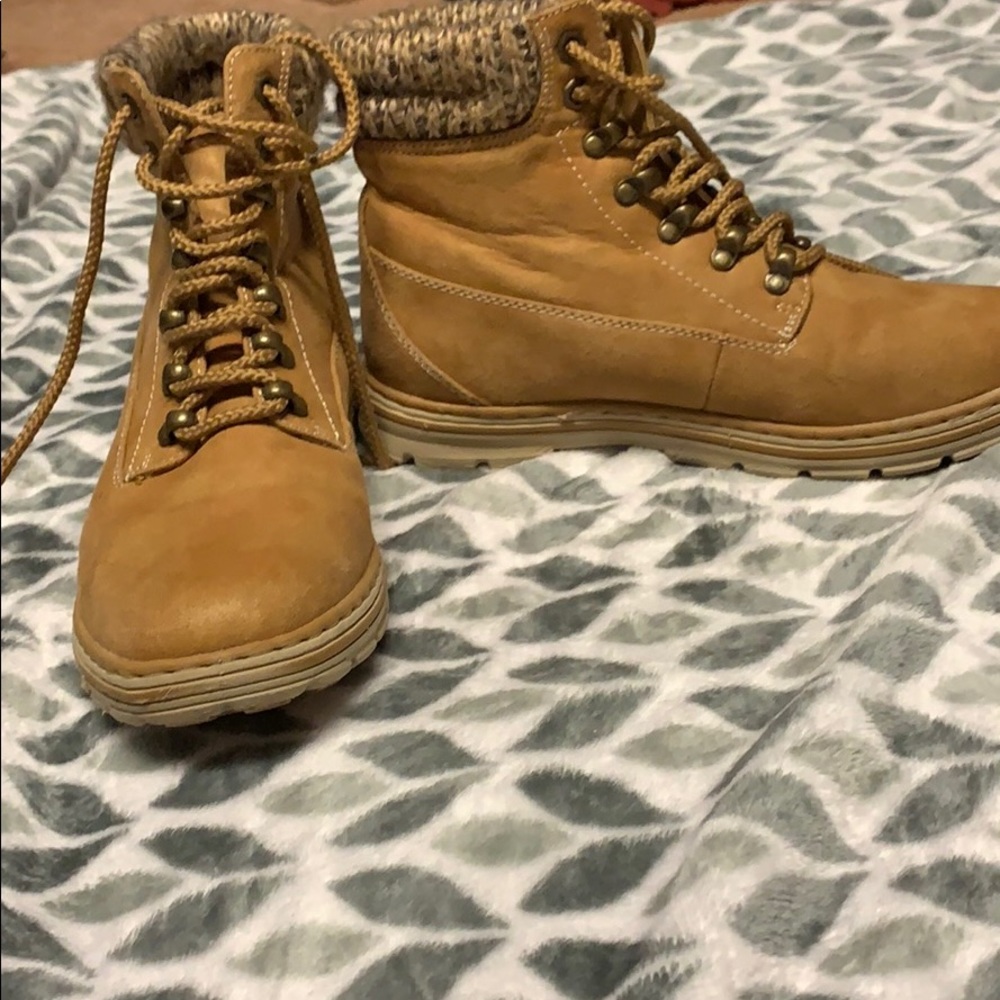 Cute boots